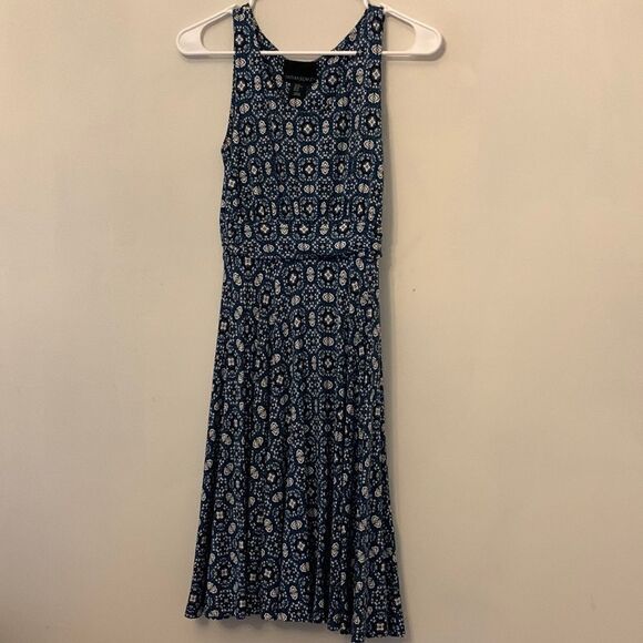 Cynthia Rowley Dresses & Skirts - Cynthia Rowley blue and white patterned sleeveless dress Size XS